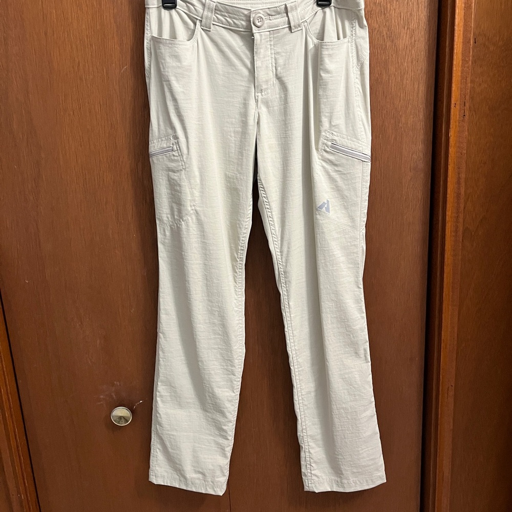 Eddie Bauer Women's Cream Straight Leg Pants